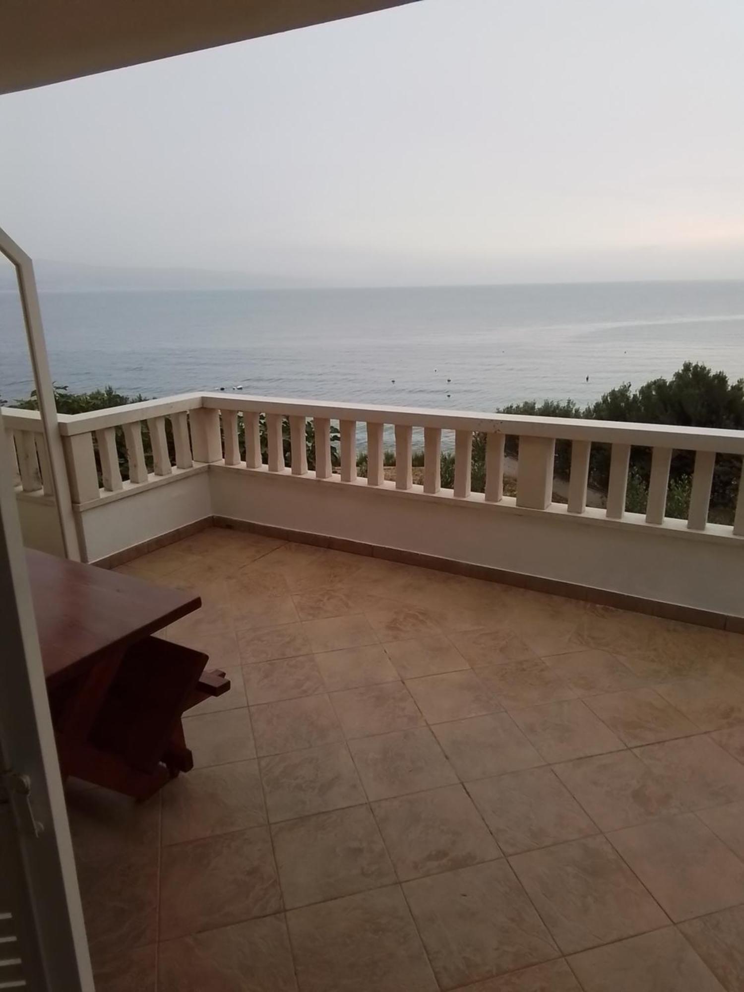 Apartments Kalajzic أوميس المظهر الخارجي الصورة