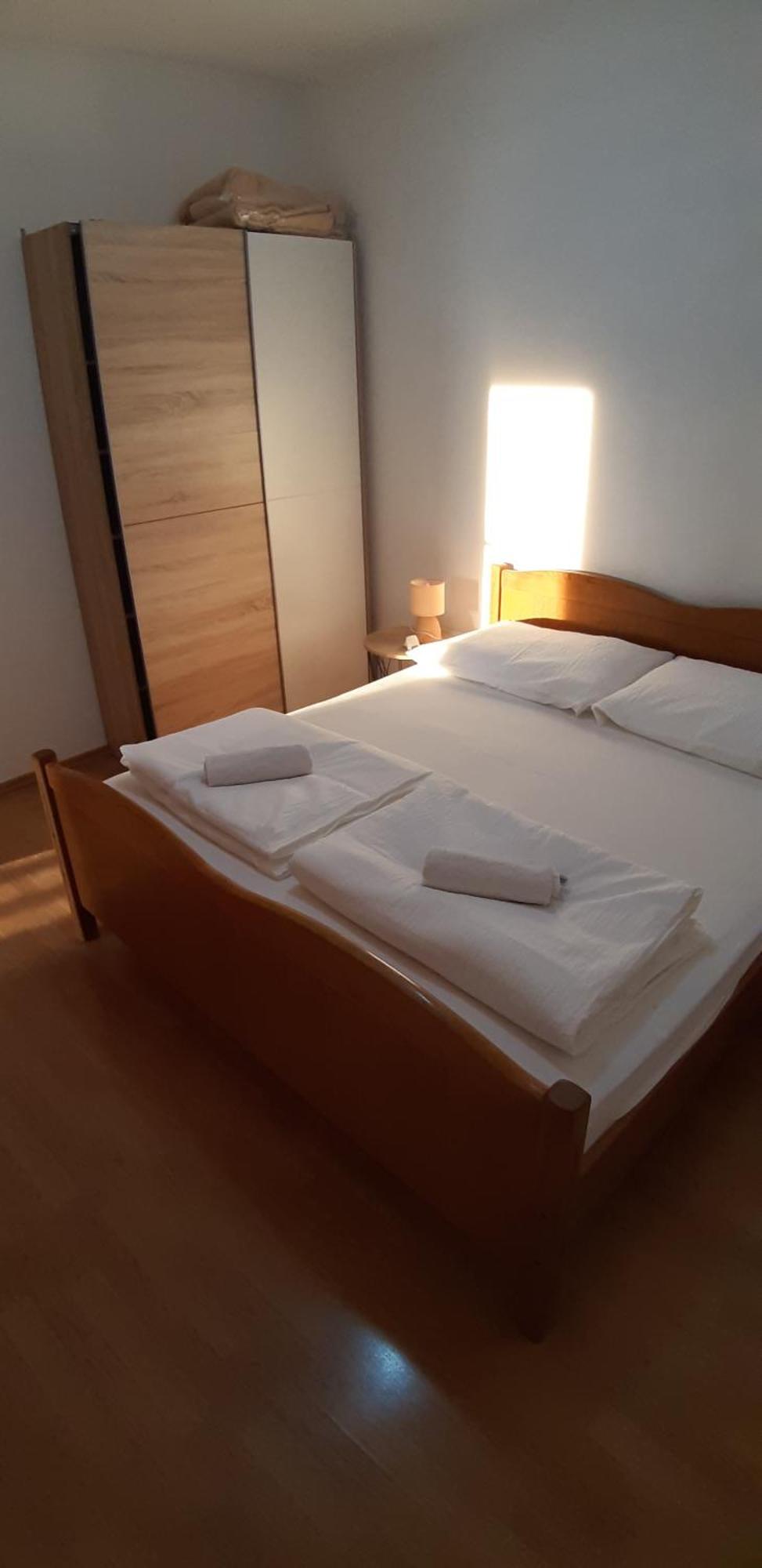 Apartments Kalajzic أوميس المظهر الخارجي الصورة